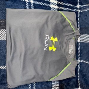 Mens Gray Under Armour Size Large